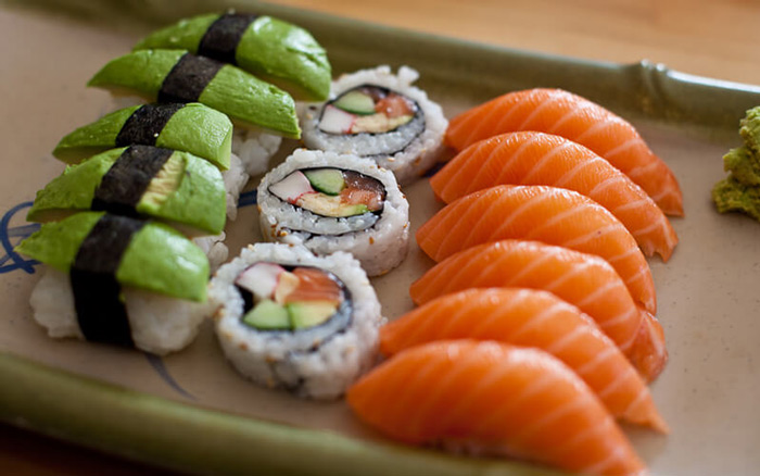 Tác hại của sushi khi không ăn đúng cách